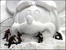 Снежная статуя